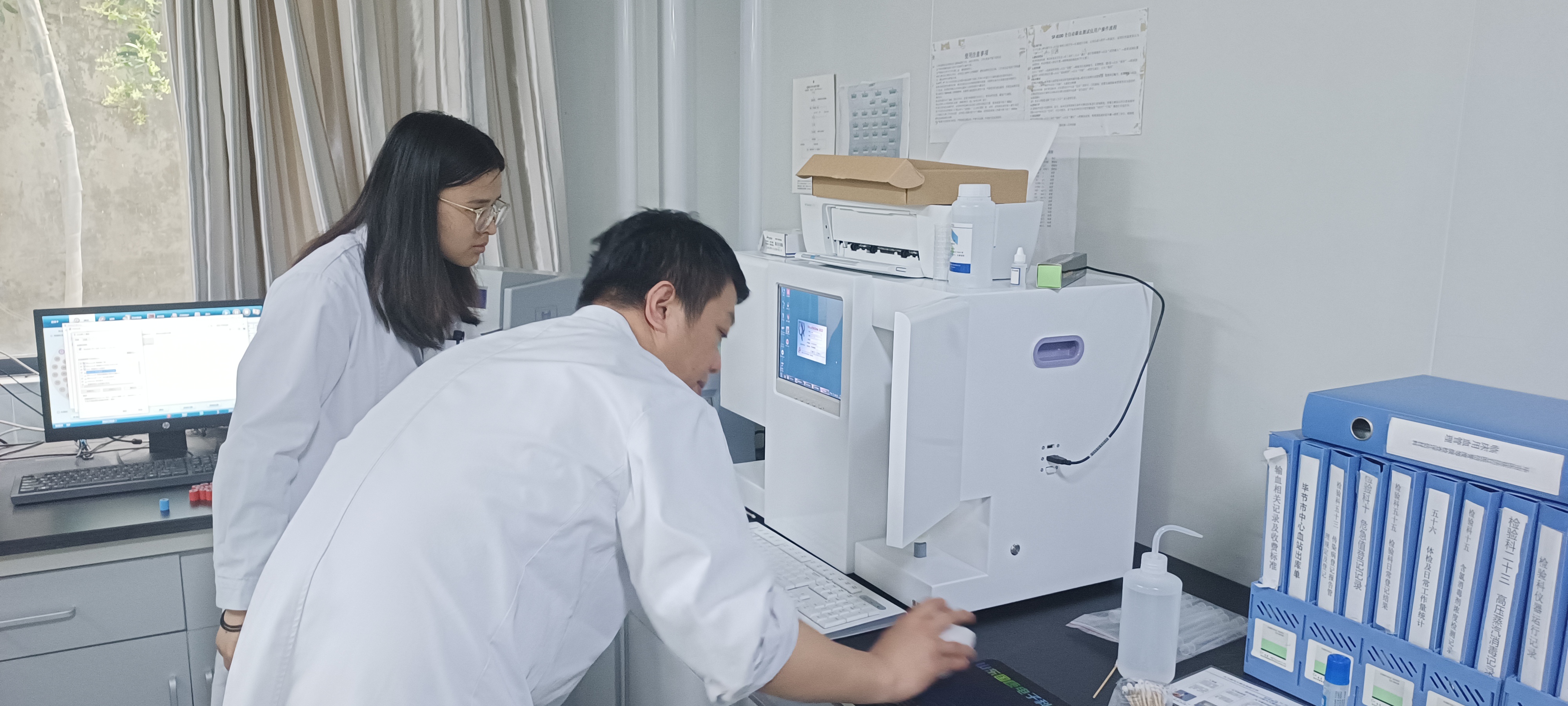 叮咚！GK-1型號一色桃子在线视频器一體機在貴州畢節腫瘤醫院裝機培訓啦！
